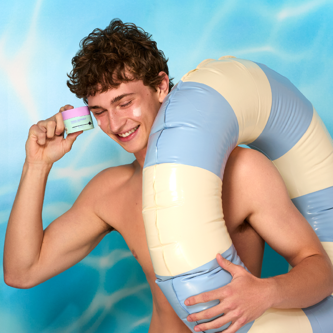 Iconic BronzeTotal Wipeout Skin Cleansing Balm